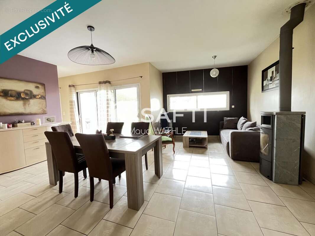 Maison 127 m² à Saint-Hilaire-La-Foret  - photo 2