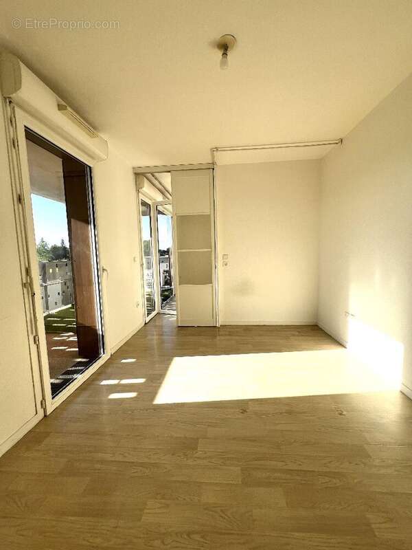 Appartement à LE TAILLAN-MEDOC