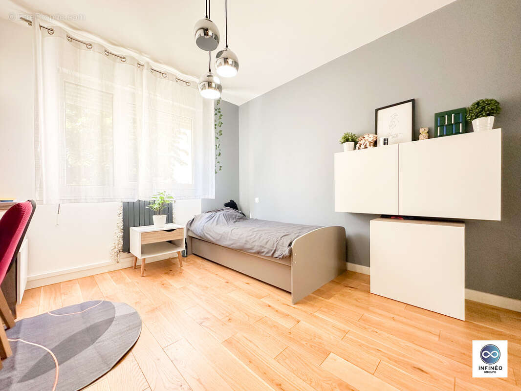 Appartement à RUEIL-MALMAISON