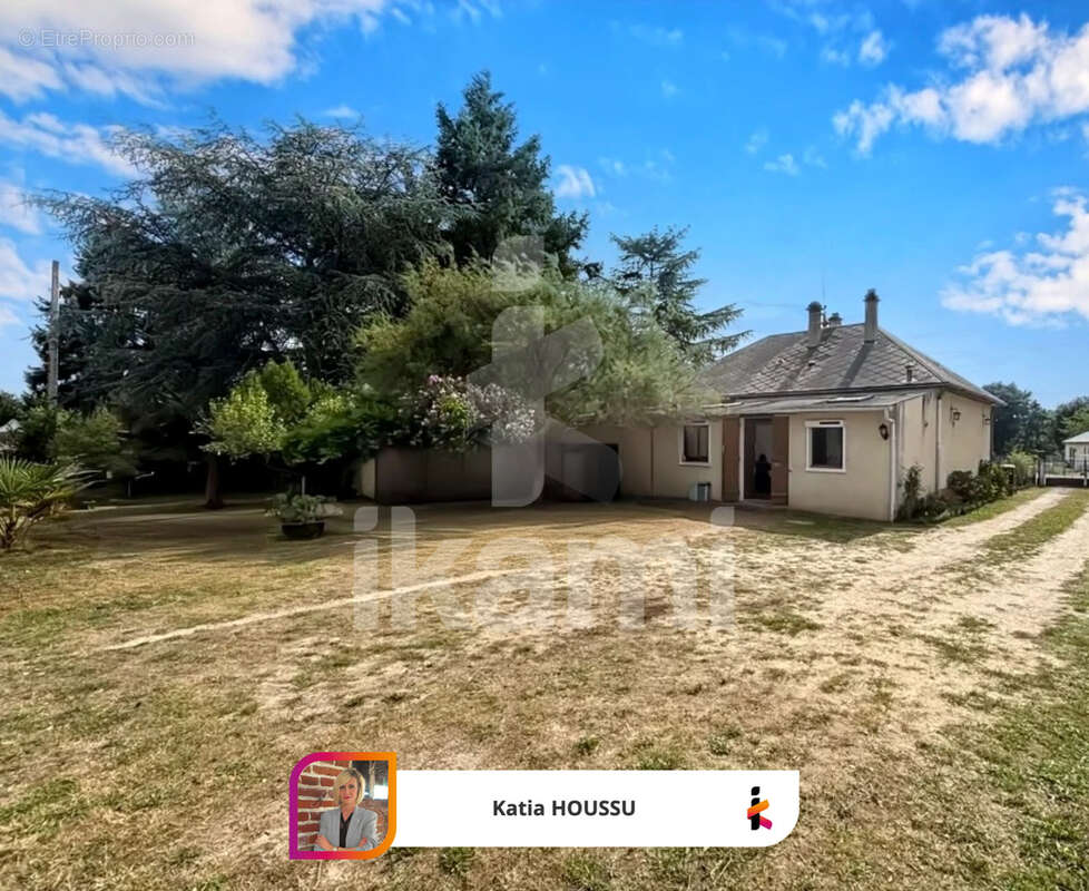 Maison à CHAUMONT-SUR-THARONNE