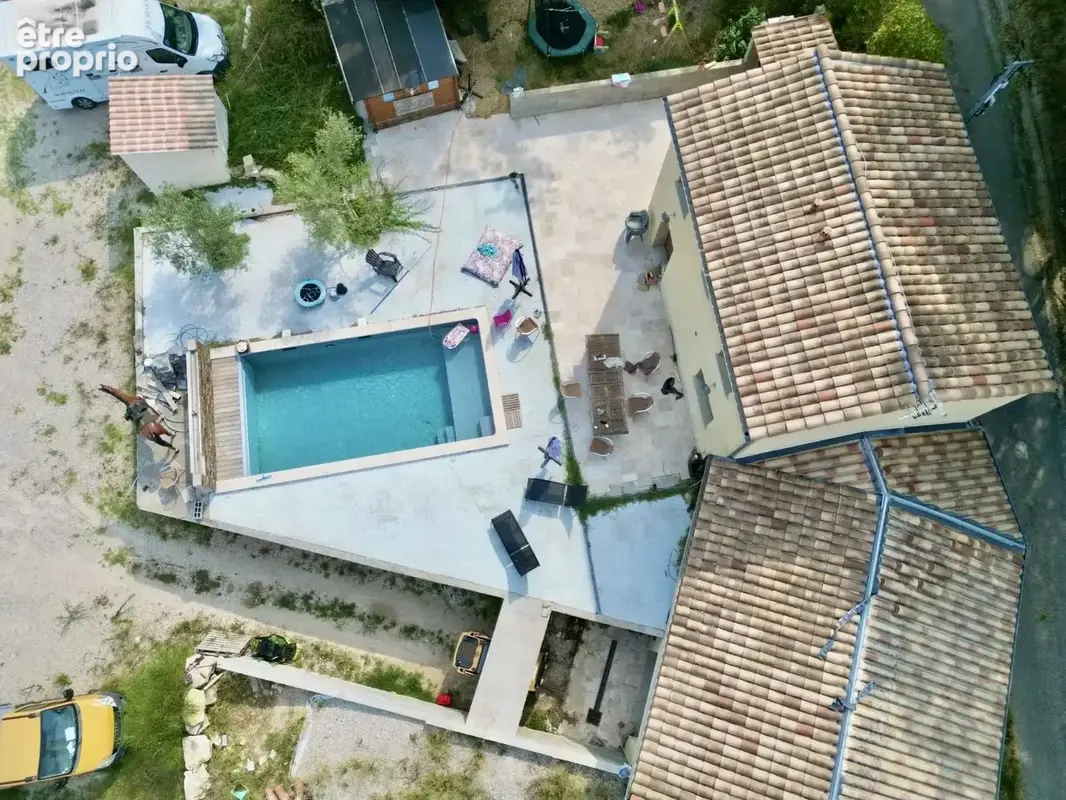 Maison 5 pièces 251 m² à vendre à Crestet (84110) - photo 2