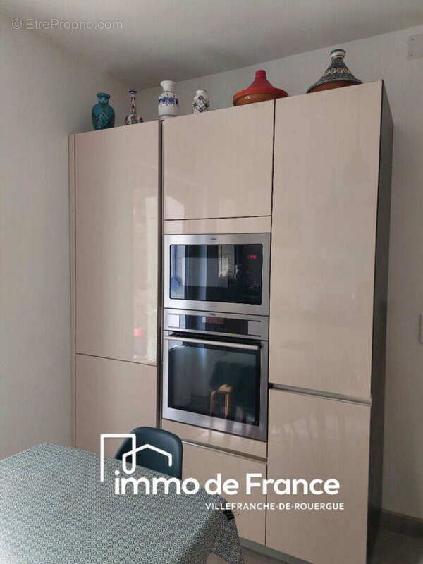 Ensemble immobilier : maison de caractère 180m² et annexe 80m² sur 9974m² - photo 5