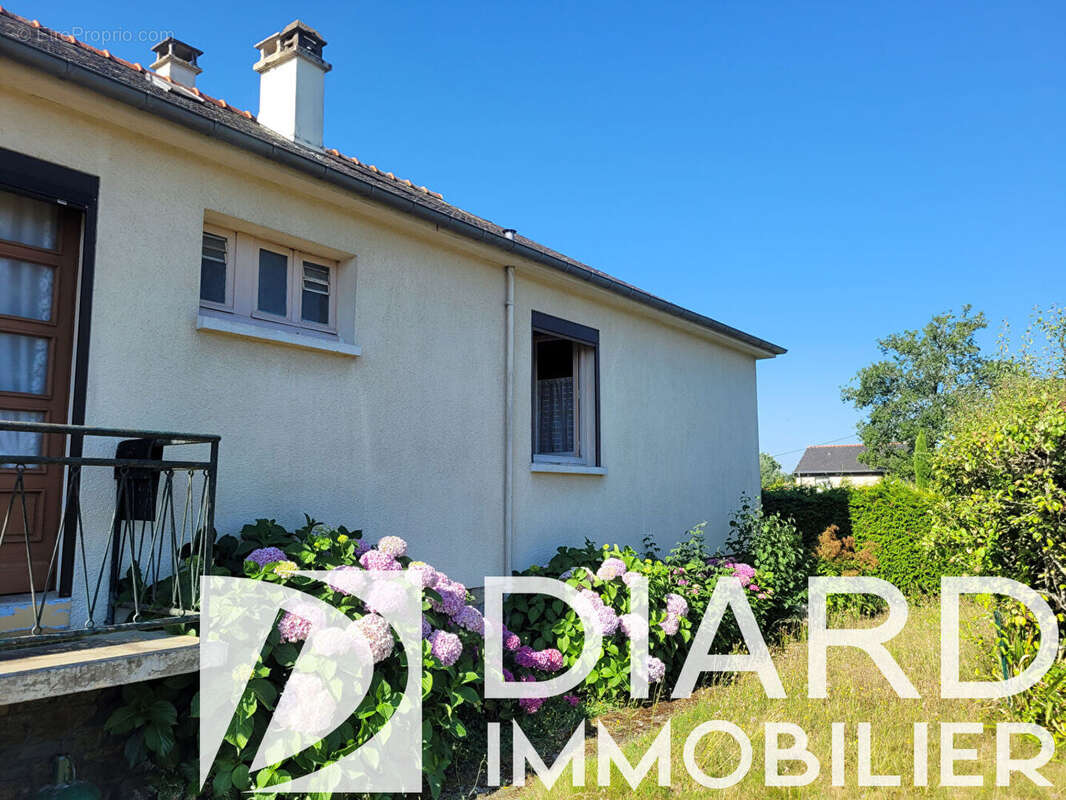 Nouveauté en exclusivité Cabinet DIard Immobilier ! Maison T5 idéalement située en plein centre de Chateaubourg - photo 11