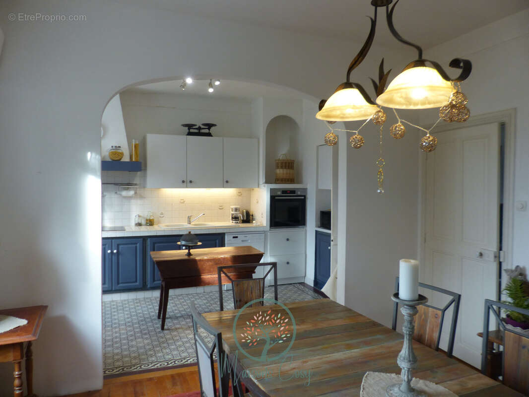 Maison à VALREAS