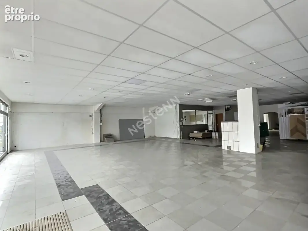 Entrepôt/local industriel 550m² .Proche Zone Leclerc Betting - photo 7