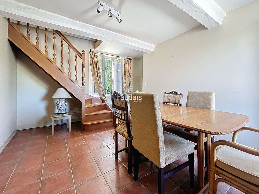 Maison 180 m² à Moon-Sur-Elle  - photo 8