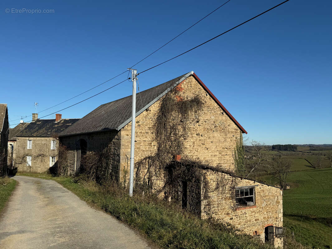 Maison à BUSSIERES