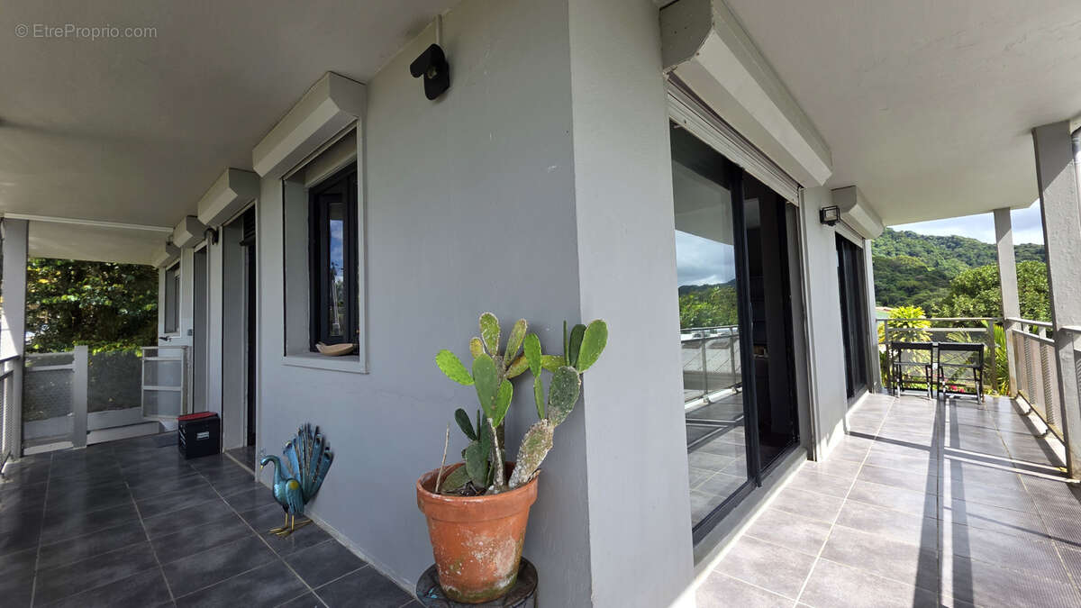 Maison à FORT-DE-FRANCE