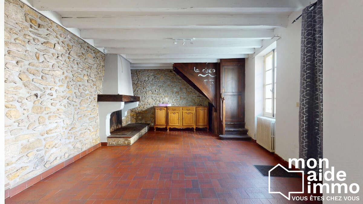 Maison à PRECHAC