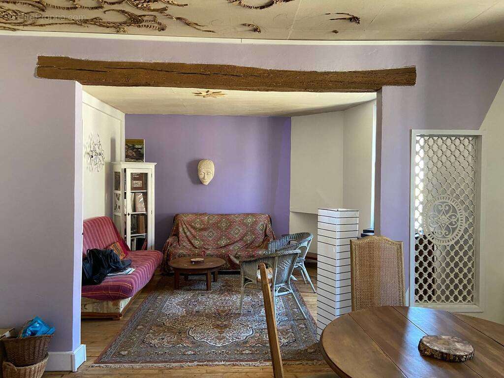 Maison à VILLIERS-SAINT-BENOIT