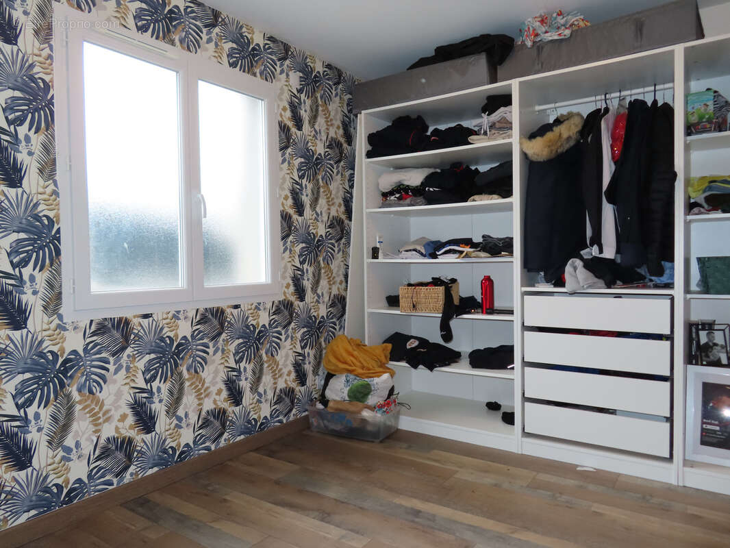 Maison à SAINT-ROMAIN-DE-JALIONAS