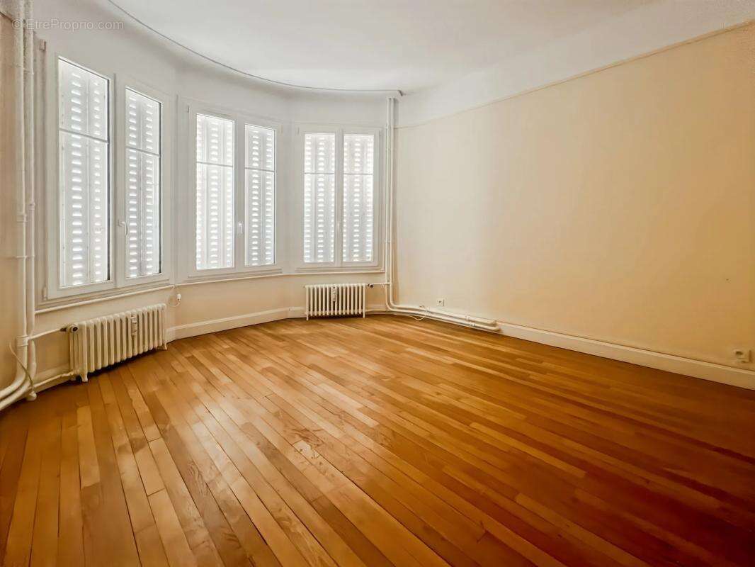 Appartement à VICHY