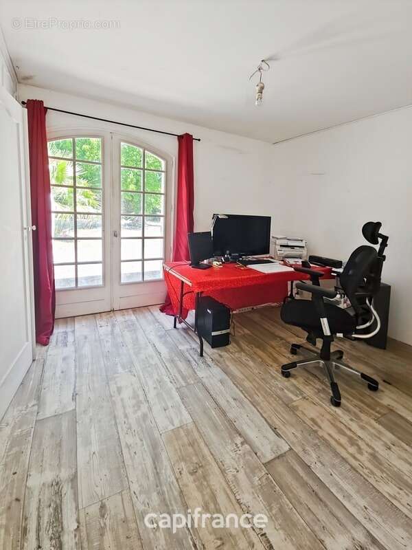 Maison à SAINT-ANDRE-DE-CUBZAC