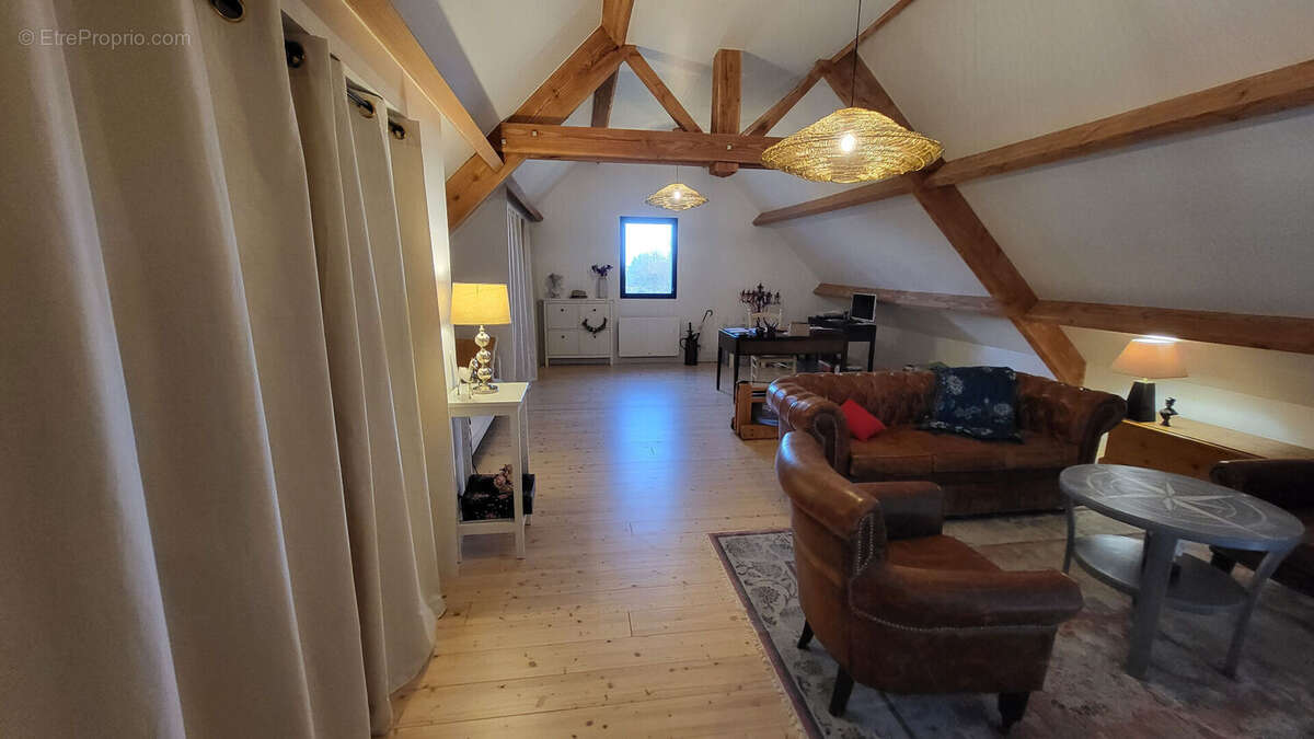 Maison à vendre à Bangor : charme et cadre idyllique à Kerprad - photo 12