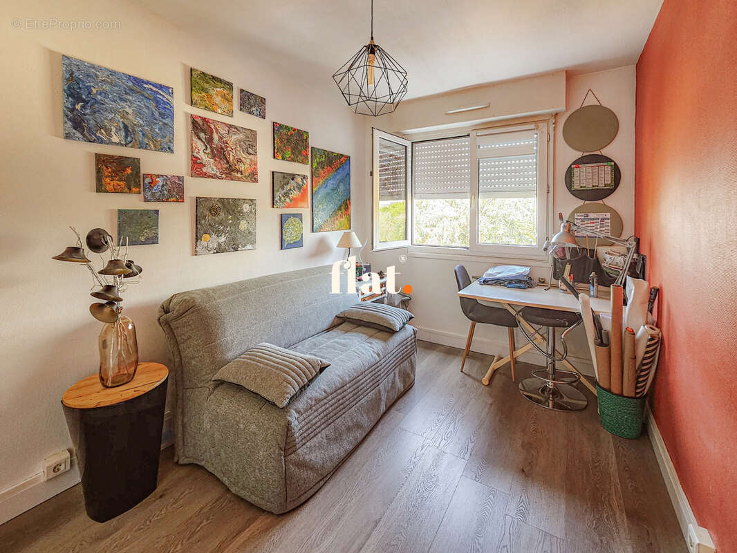 Nantes-Orvault , appartement type 3 impeccable de 61.3m2 avec balcon - photo 2