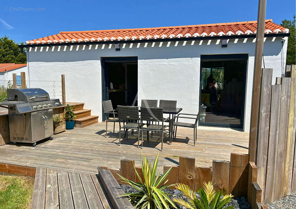 Maison à SAINT-URBAIN