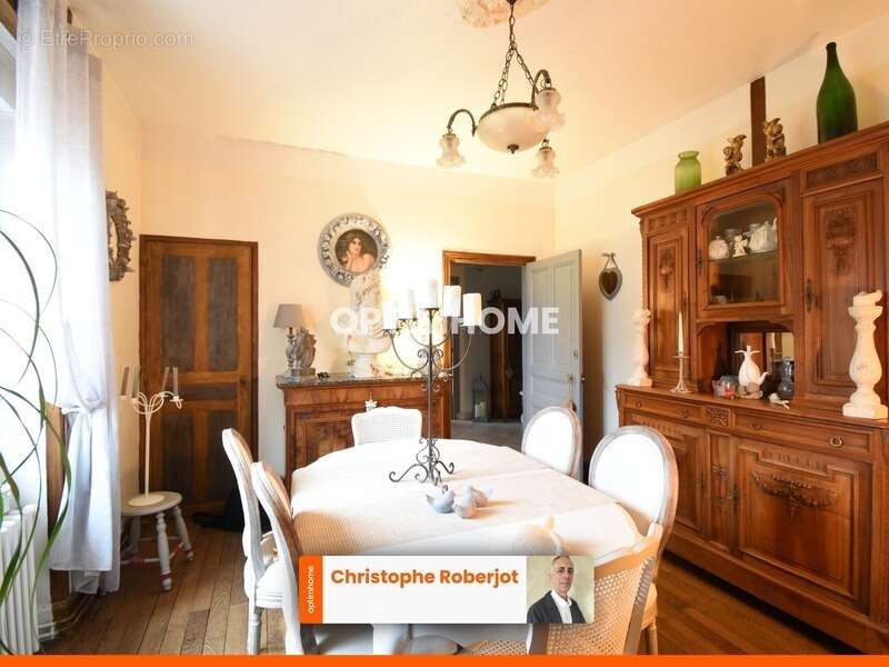 Maison à SAINT-MARCEL