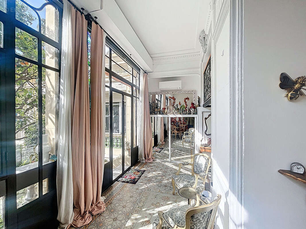 LOFT de 67 m² - Quartier FLEURS - photo 3