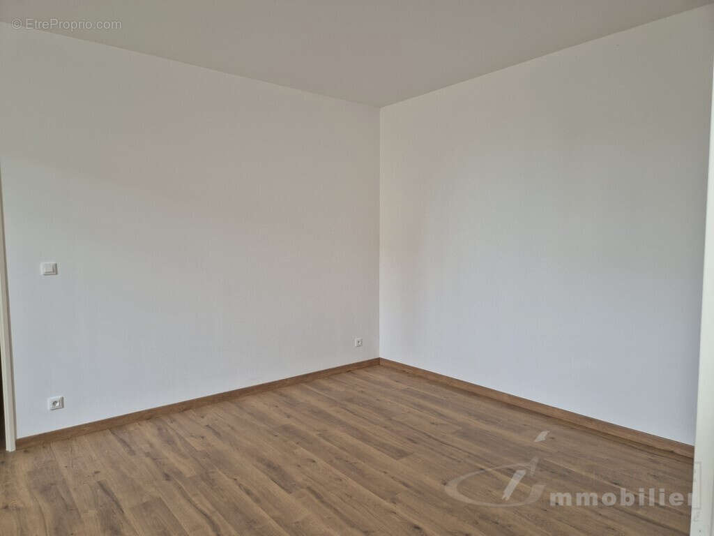 Maison à RAZAC-SUR-L&#039;ISLE