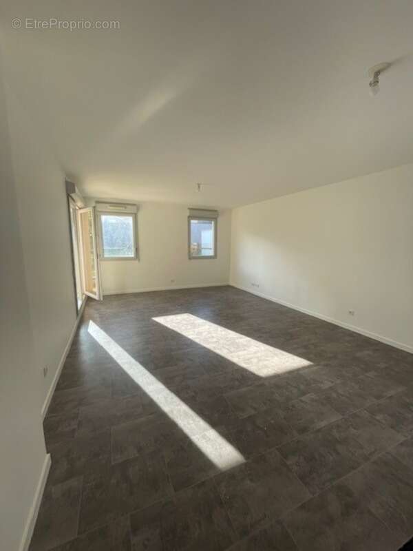 Appartement à BOURGOIN-JALLIEU