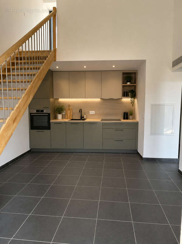 Appartement à BORMES-LES-MIMOSAS