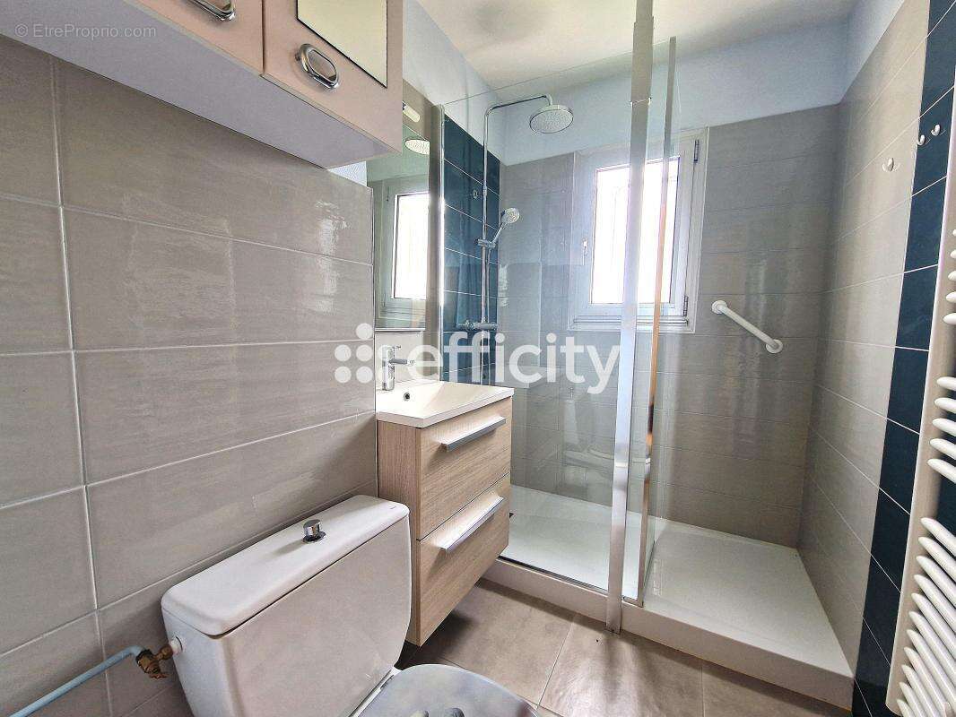 Appartement à VAUX-SUR-MER