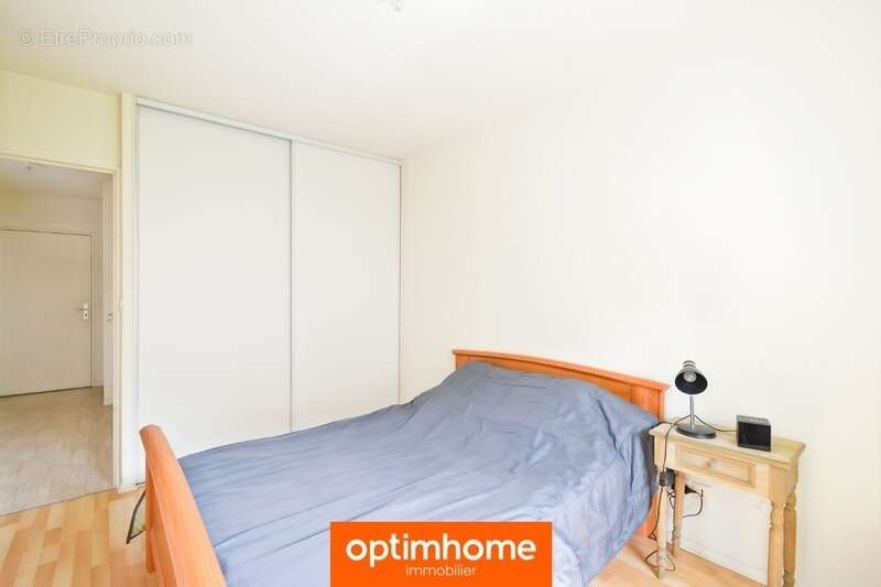 Appartement à ORGERES