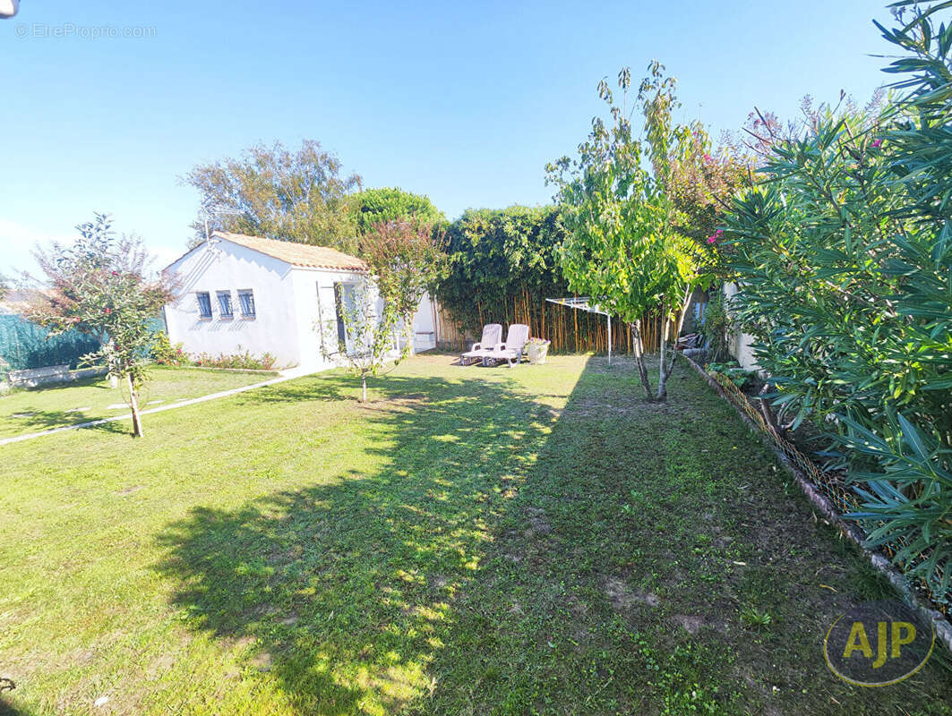 Maison à L&#039;AIGUILLON-SUR-MER