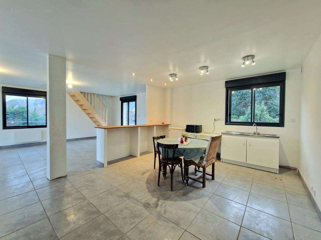 Maison à SIOUVILLE-HAGUE