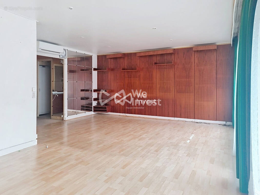 Appartement à LEVALLOIS-PERRET
