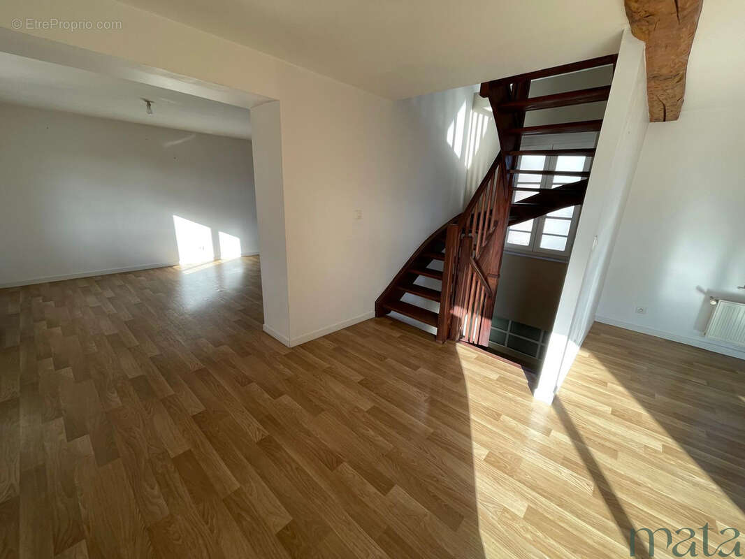 Appartement à BOUVINES