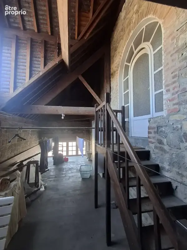 Fougeres proche tout commerces et ecole avec chambre en rdc - photo 6