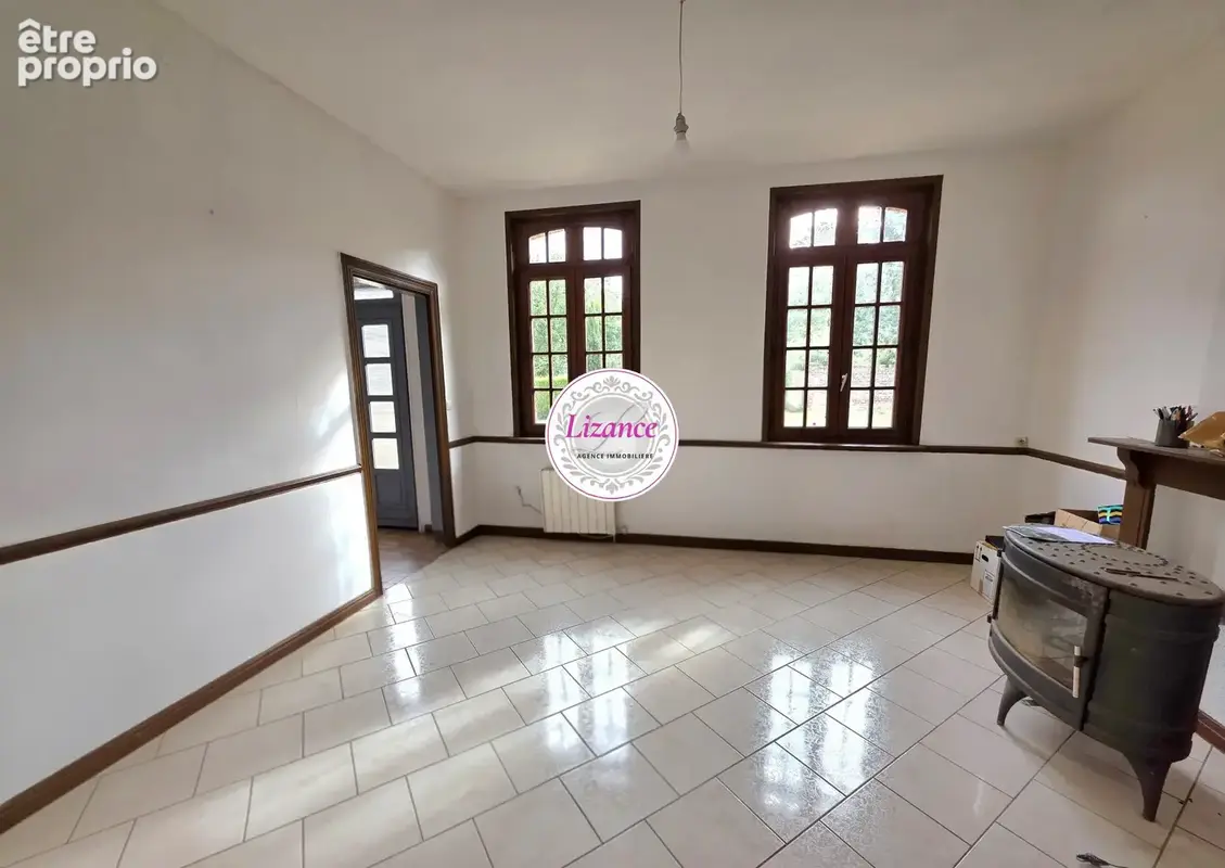 Maison 6 pièces 180 m² à vendre à Gouzeaucourt (59231) - photo 4