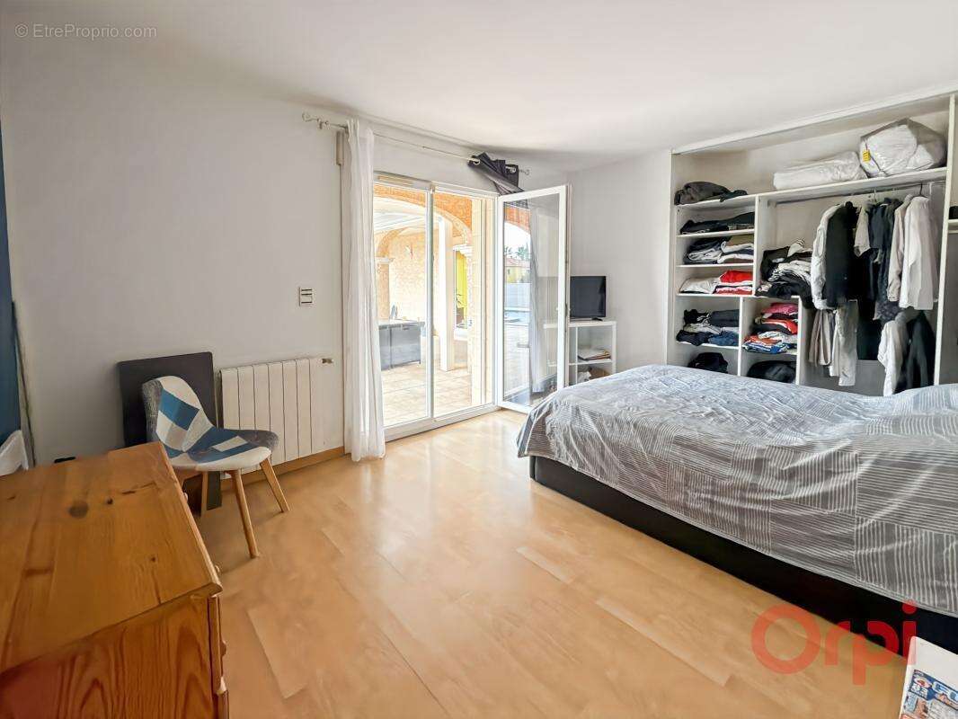 Vente villa à Marseillan avec piscine et très grand garage - photo 20