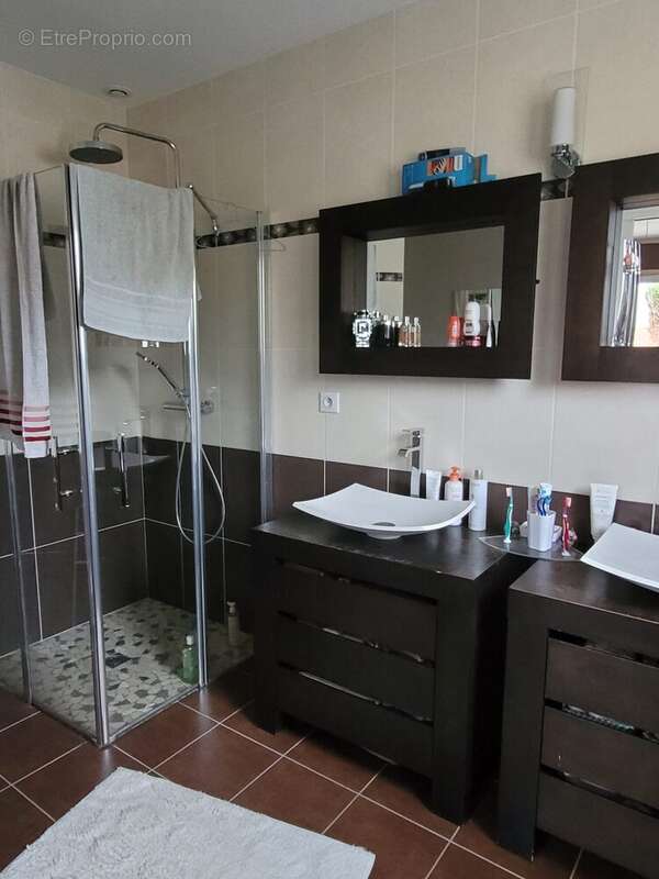 Maison à SAINT-JUNIEN