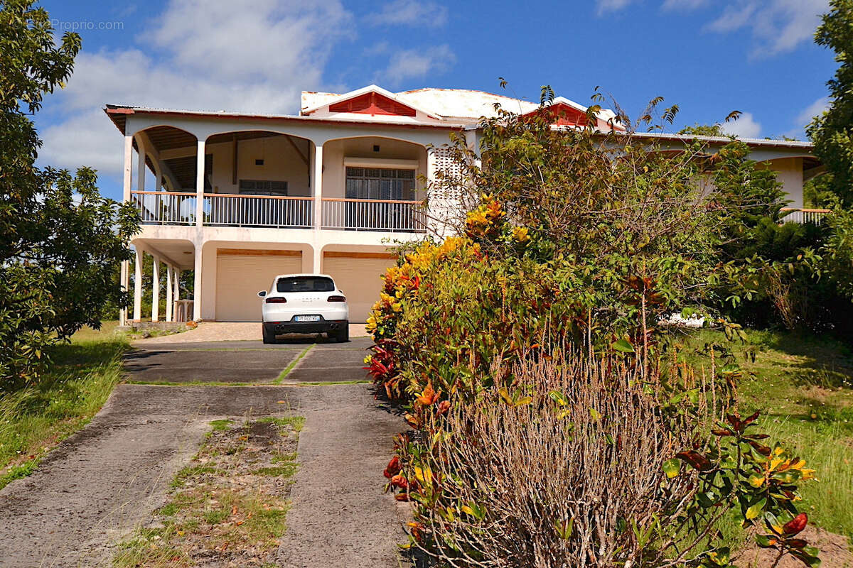 Maison à LE GOSIER