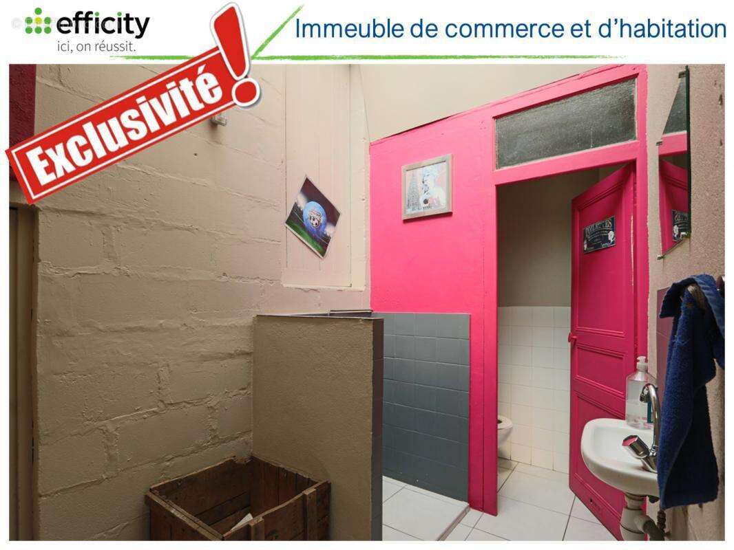 Commerce à SAVIGNE-L&#039;EVEQUE