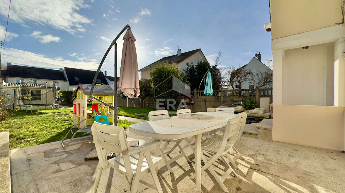 Maison à JUVISY-SUR-ORGE