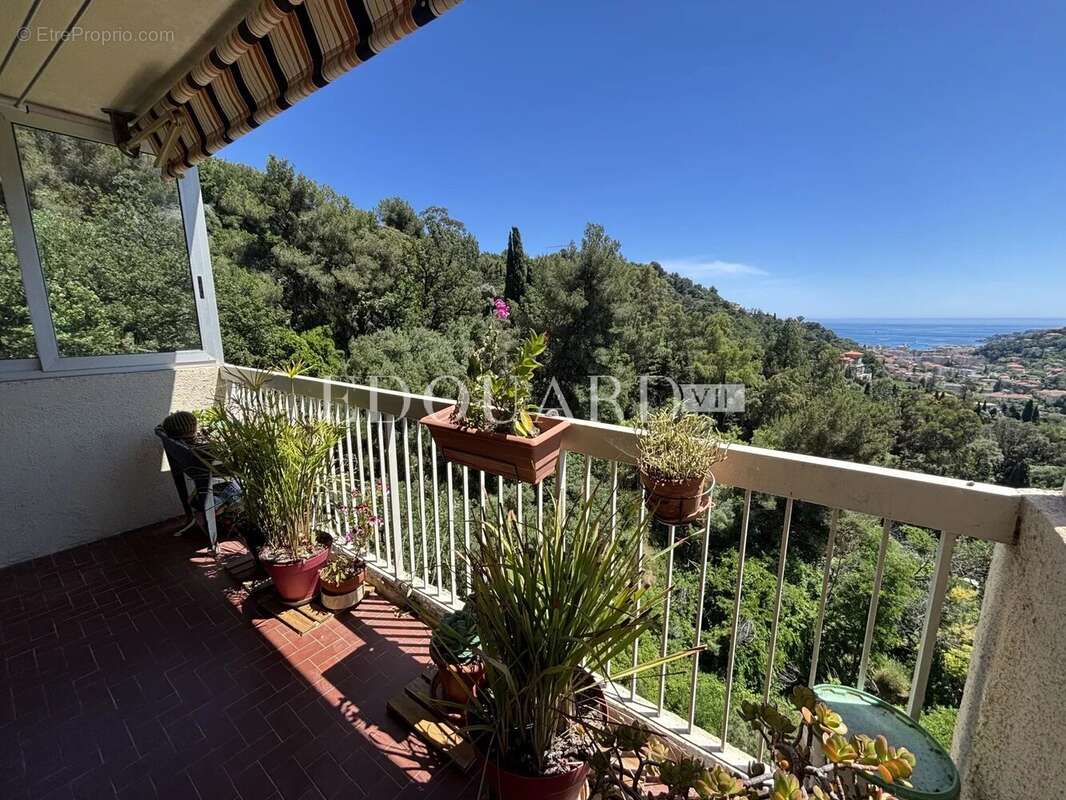 Appartement à MENTON