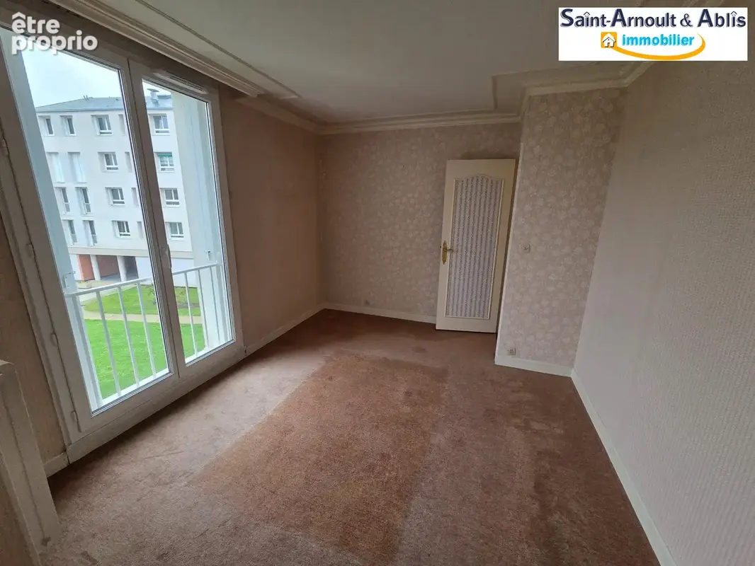 Appartement 5 pièces 97 m² à vendre à Rambouillet (78120) - photo 2