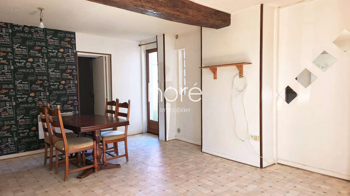 Appartement 142 m² à Cheny  - photo 7
