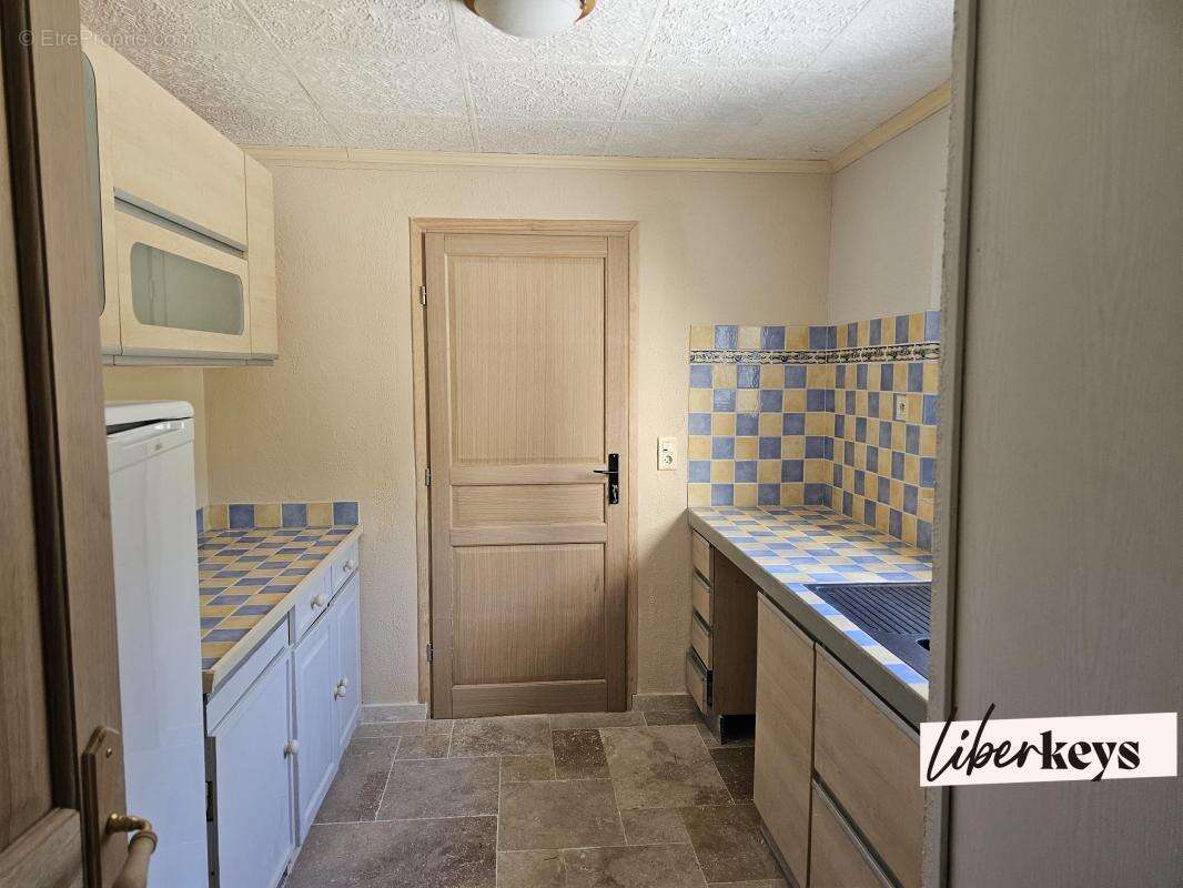 Maison à VILLECROZE