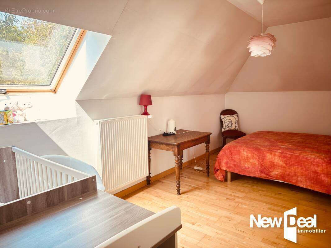 Exclusivite vallon du jour, maison de type 6 de 190 m2  habitables avec piscine edifiee sur 1159 m2 en impasse - photo 16