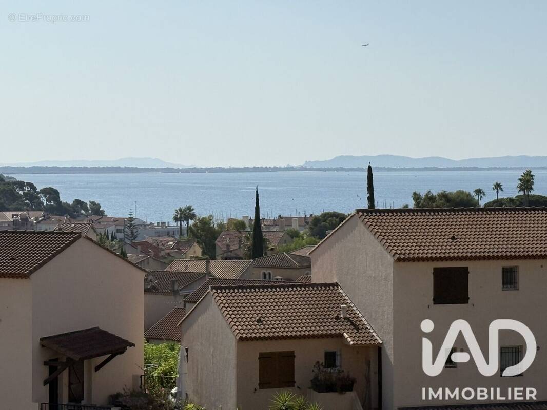 Photo 1 - Appartement à CARQUEIRANNE