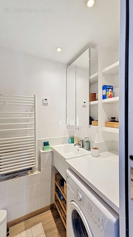 Appartement à SAINT-MAURICE