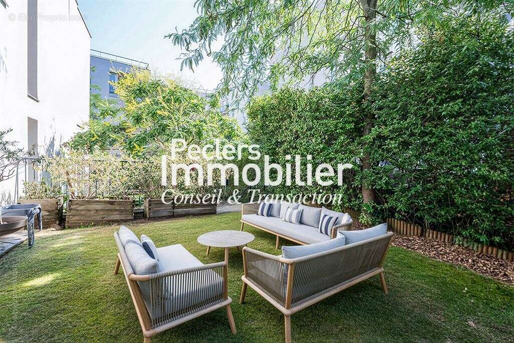 Loft familial d'exception de 112m2 avec terrasse et jardin  – nanterre centre ville - photo 15