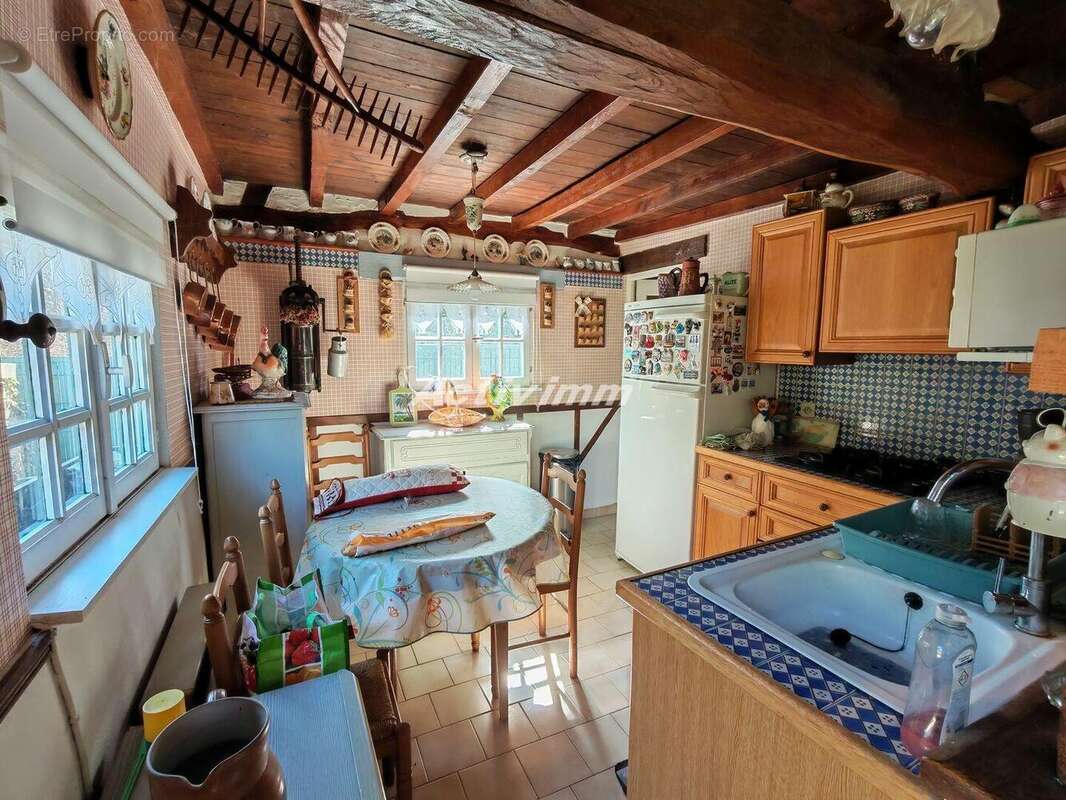 4298 16 - Maison à DOMPIERRE-SUR-AUTHIE