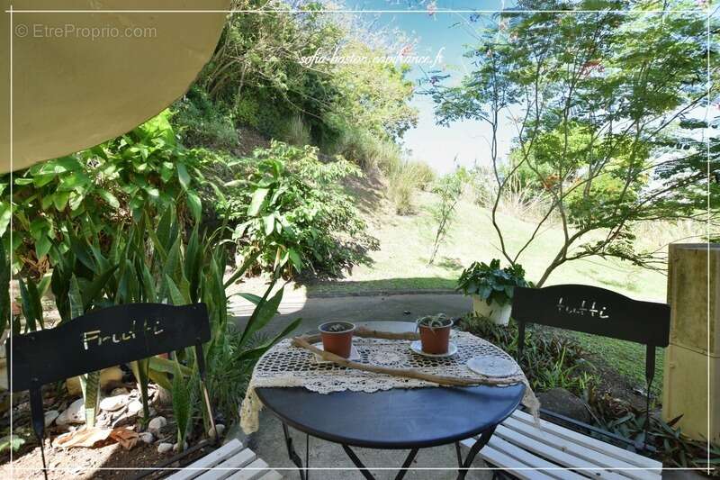 Appartement à LES TROIS-ILETS