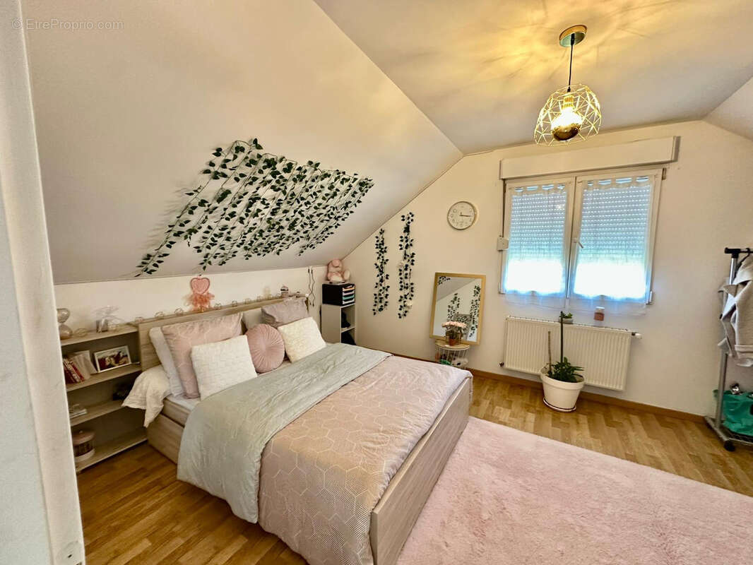 Maison à VELLEMINFROY