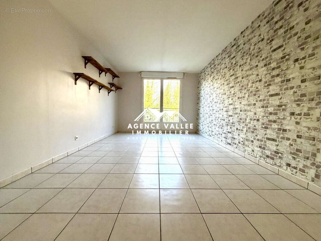 Appartement à SAINT-GERMAIN-LES-CORBEIL